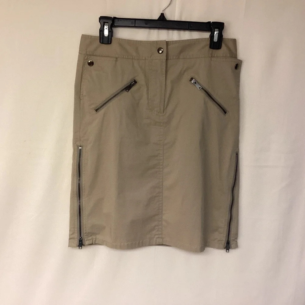 DKNY Mini Skirt Neutral Khaki Edgy Safari Causal Zipper Detailing Womens Sz 4